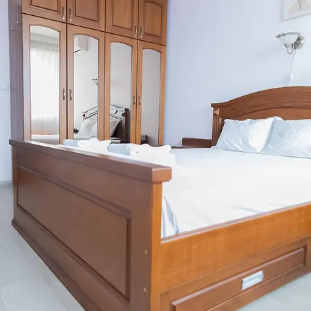 в центъра на * Χισάρια